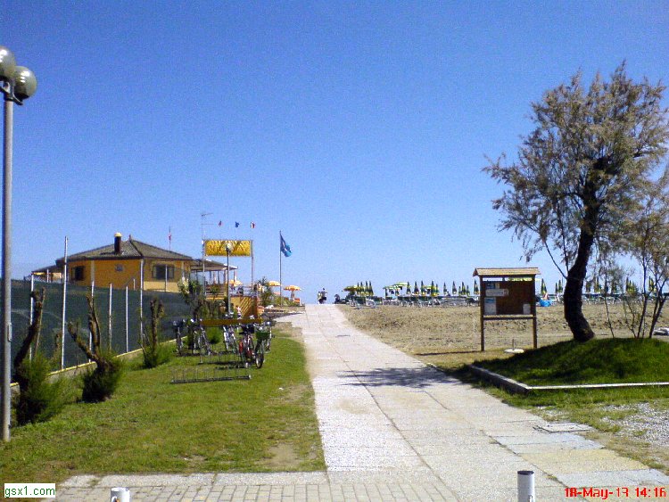 Discesa-a-mare-via-Marinella2.jpg