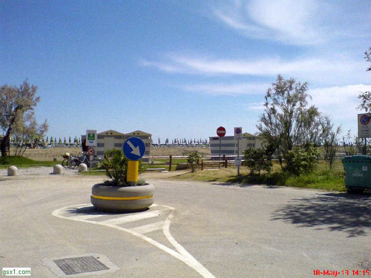 Entrata-a-mare-di-via-marinella-rotonda.jpg