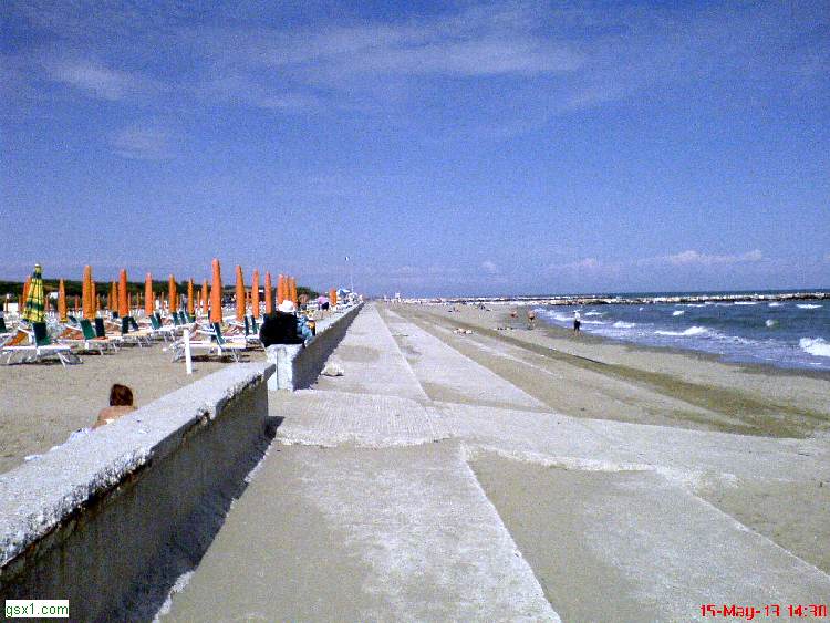 Si-Aspettano-i-Turisti.jpg