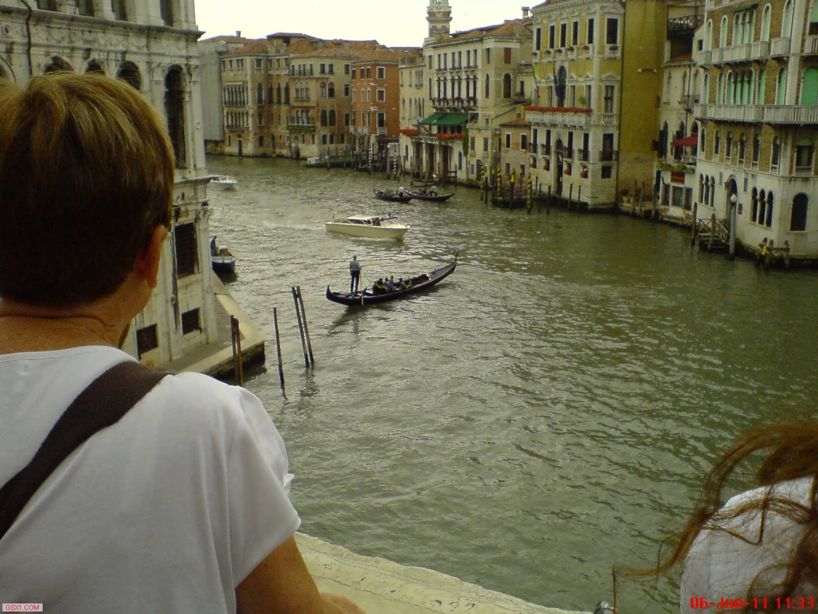 Gondola-in-the-water.jpg